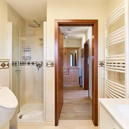 Apartment Wiesenweg 5 3 *